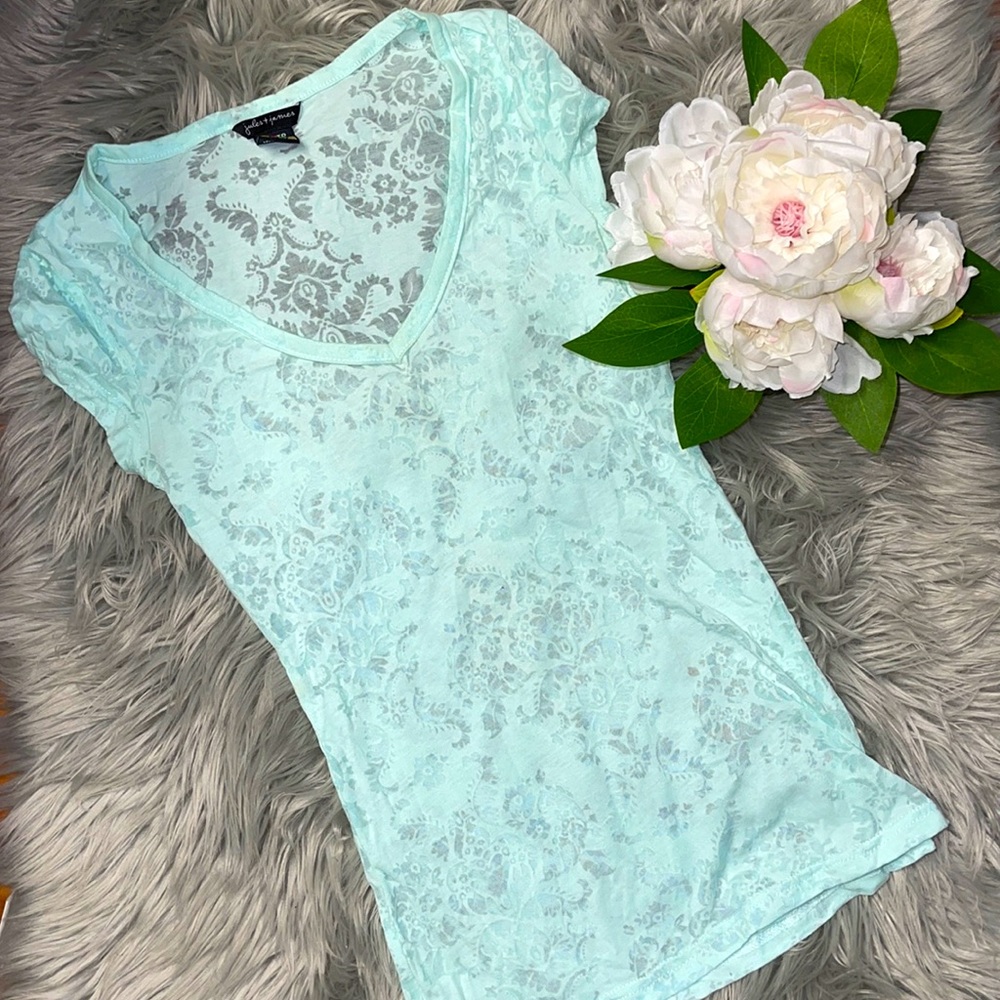 ✨2/20✨NWOT JULES+JAMES Mesh T-Shirt
